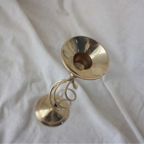 Raw brass twist candlestick - Picture 6 of 7